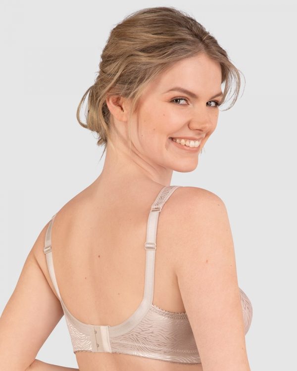 NATURANA Satin Wide Strap Soft & Wireless Minimiser Bra B-DD band sizes 14-22 - Image 3