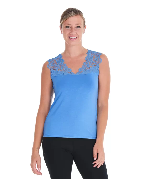 ARIANNE Teri V neck lace top
