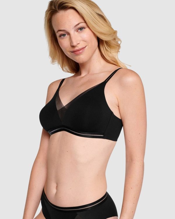 NATURANA The Monday seamless Wirefree Bra in B-D Cups in band sizes 10-18 - Image 2