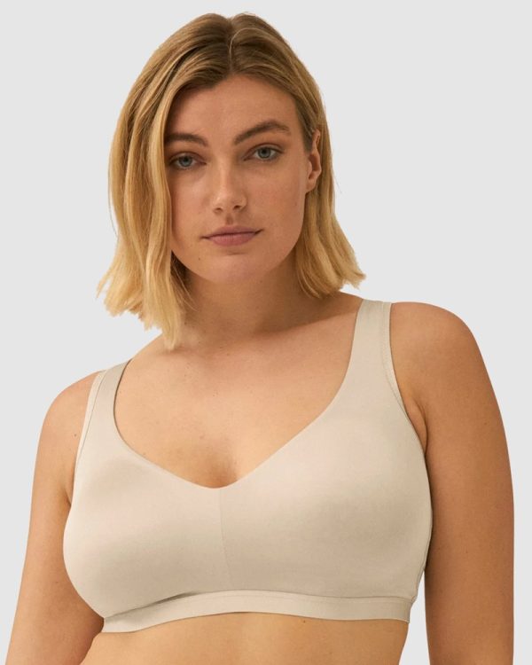 NATURANA Thursday Wirefree Seamless Moulded Minimiser Bra B-E Cup in bands 12-24 in Beige