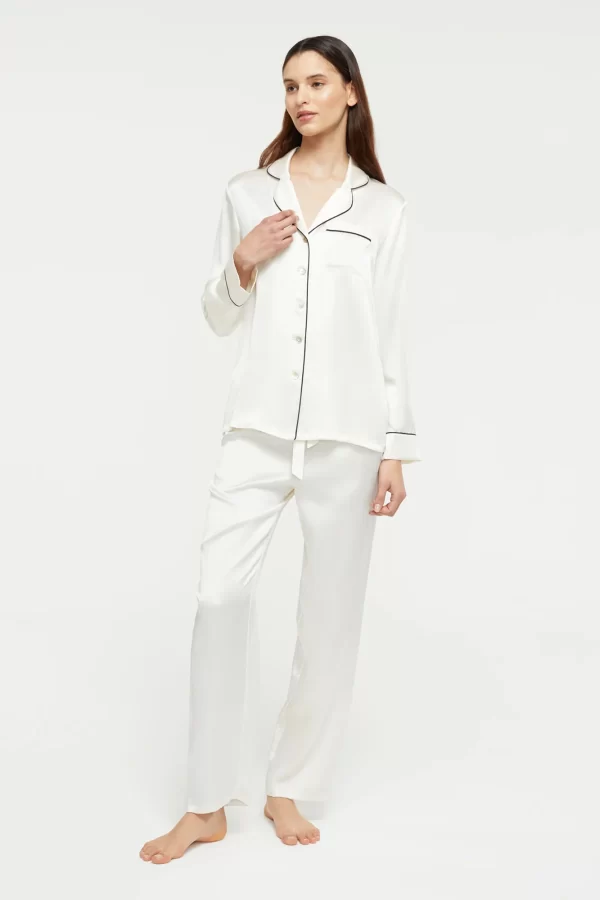 GINIA Pure Silk Fine Finishes Pyjama XS-3XL - Creme/Black piping - Image 3