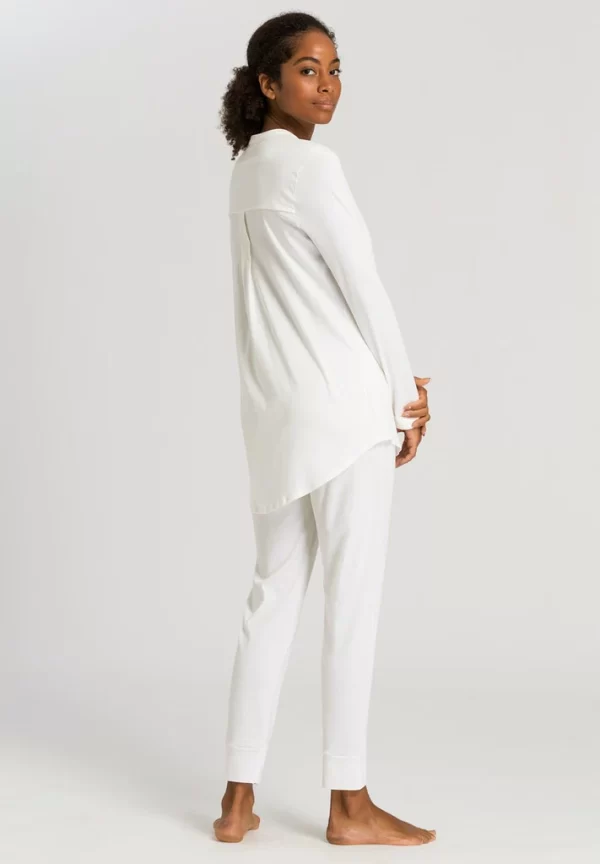 HANRO Pure Essence Long Sleeve Pyjama in Off White - Image 3