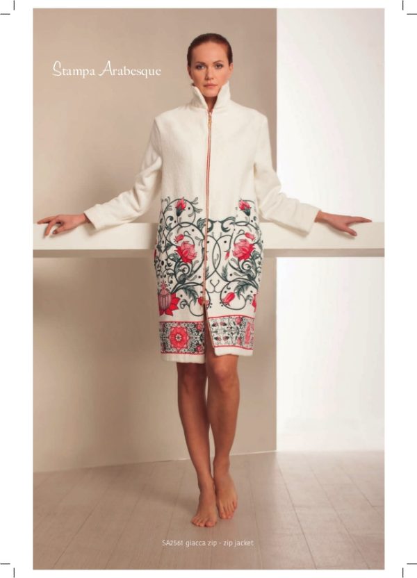 LUNA DI GIORNO Arabesque Long Sleeve Placement print on Ivory towelling Zipped Jacket Robe (1 LEFT) 50% OFF